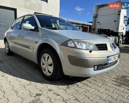 Серый Рено Меган, объемом двигателя 1.6 л и пробегом 262 тыс. км за 5800 $, фото 1 на Automoto.ua