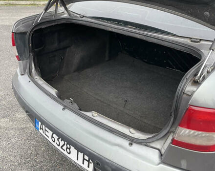 Серый Рено Меган, объемом двигателя 1.4 л и пробегом 360 тыс. км за 2100 $, фото 10 на Automoto.ua