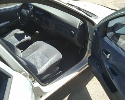 Серый Рено Меган, объемом двигателя 1.6 л и пробегом 322 тыс. км за 3500 $, фото 3 на Automoto.ua