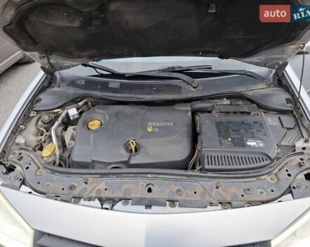Серый Рено Меган, объемом двигателя 1.46 л и пробегом 155 тыс. км за 3700 $, фото 2 на Automoto.ua