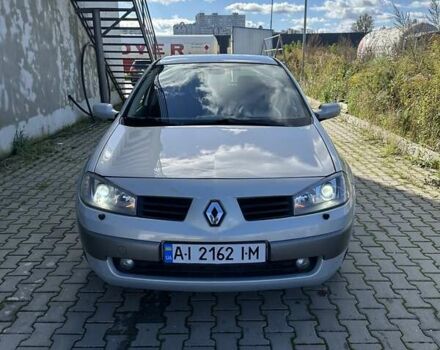 Серый Рено Меган, объемом двигателя 1.6 л и пробегом 262 тыс. км за 5800 $, фото 12 на Automoto.ua