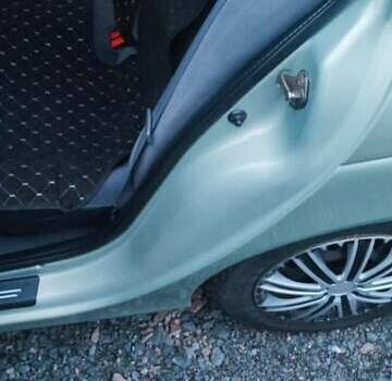 Рено Меган 2003 в Коростене на Automoto.ua Серый Рено Меган, объемом двигателя 1.39 л и пробегом 303 тыс. км за 3200 $, фото 3 на Automoto.ua