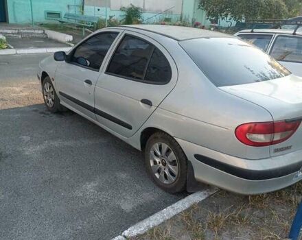 Рено Меган 2003 в Иванкове на Automoto.ua Серый Рено Меган, объемом двигателя 1.39 л и пробегом 178 тыс. км за 2700 $, фото 2 на Automoto.ua