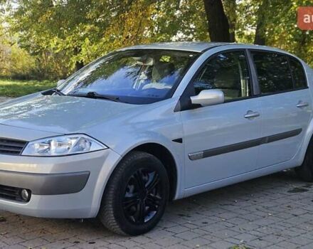 Серый Рено Меган, объемом двигателя 1.6 л и пробегом 155 тыс. км за 4400 $, фото 9 на Automoto.ua