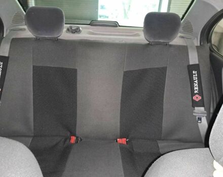 Серый Рено Меган, объемом двигателя 0 л и пробегом 300 тыс. км за 3300 $, фото 4 на Automoto.ua