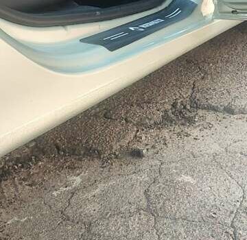 Рено Меган 2003 в Коростене на Automoto.ua Серый Рено Меган, объемом двигателя 1.39 л и пробегом 303 тыс. км за 3200 $, фото 9 на Automoto.ua