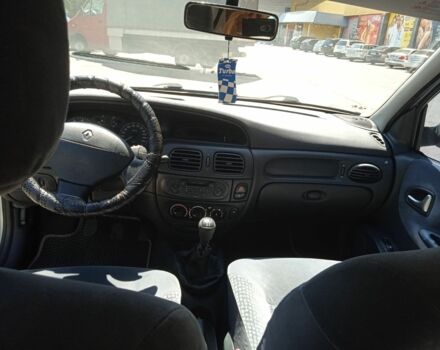 Серый Рено Меган, объемом двигателя 1.6 л и пробегом 322 тыс. км за 3500 $, фото 7 на Automoto.ua