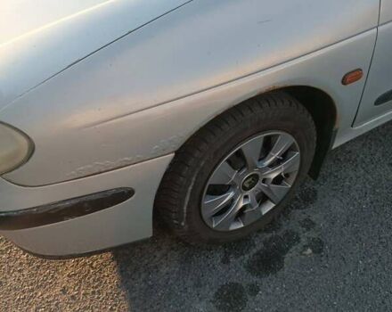 Рено Меган 2003 в Иванкове на Automoto.ua Серый Рено Меган, объемом двигателя 1.39 л и пробегом 178 тыс. км за 2700 $, фото 6 на Automoto.ua