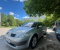 Сірий Рено Меган, об'ємом двигуна 1.6 л та пробігом 243 тис. км за 4600 $, фото 1 на Automoto.ua