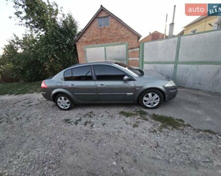 Сірий Рено Меган, об'ємом двигуна 1.6 л та пробігом 295 тис. км за 4000 $, фото 11 на Automoto.ua