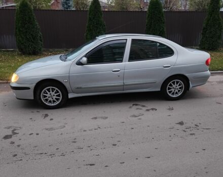 Серый Рено Меган, объемом двигателя 1.4 л и пробегом 150 тыс. км за 2800 $, фото 2 на Automoto.ua