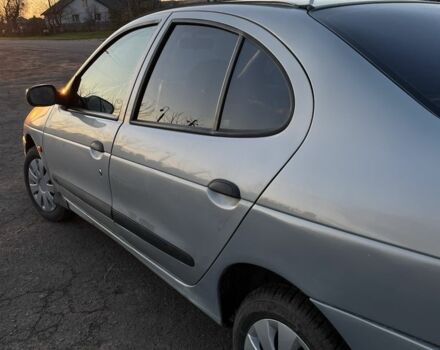 Серый Рено Меган, объемом двигателя 1.4 л и пробегом 280 тыс. км за 2300 $, фото 4 на Automoto.ua