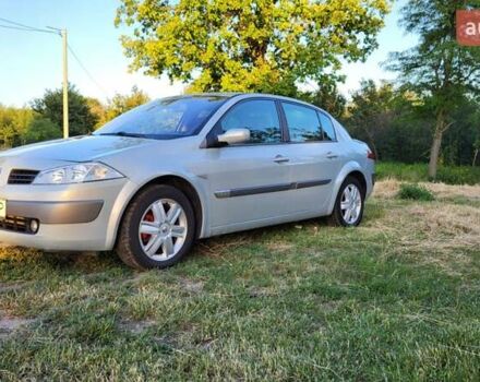 Рено Меган 2003 в Кропивницком (Кировограде) на Automoto.ua Серый Рено Меган, объемом двигателя 1.6 л и пробегом 305 тыс. км за 4800 $, фото 3 на Automoto.ua