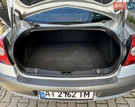 Серый Рено Меган, объемом двигателя 1.6 л и пробегом 262 тыс. км за 5800 $, фото 21 на Automoto.ua