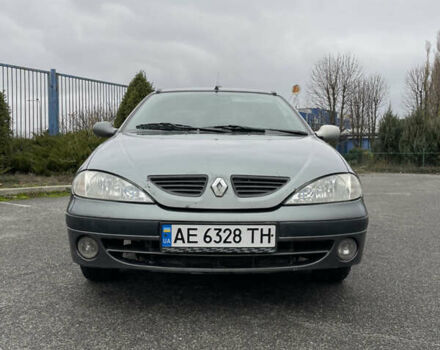 Серый Рено Меган, объемом двигателя 1.4 л и пробегом 360 тыс. км за 2100 $, фото 4 на Automoto.ua