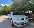 Сірий Рено Меган, об'ємом двигуна 1.6 л та пробігом 243 тис. км за 4600 $, фото 2 на Automoto.ua