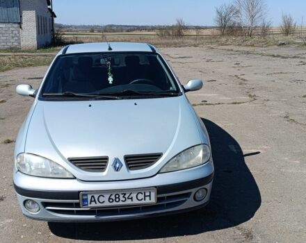 Сірий Рено Меган, об'ємом двигуна 1.4 л та пробігом 215 тис. км за 2500 $, фото 2 на Automoto.ua