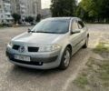 Серый Рено Меган, объемом двигателя 2 л и пробегом 143 тыс. км за 4500 $, фото 1 на Automoto.ua