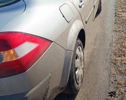 Серый Рено Меган, объемом двигателя 1.6 л и пробегом 200 тыс. км за 3700 $, фото 3 на Automoto.ua