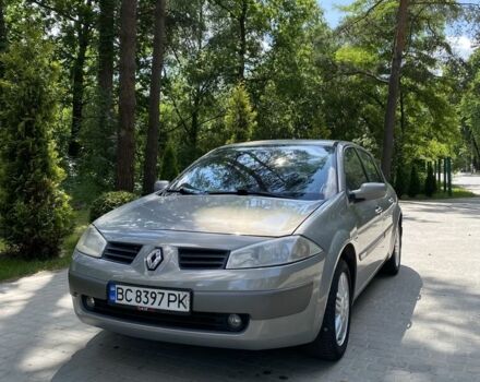 Сірий Рено Меган, об'ємом двигуна 1.5 л та пробігом 230 тис. км за 3100 $, фото 1 на Automoto.ua