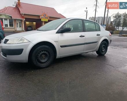 Рено Меган 2004 в Полтаве на Automoto.ua Серый Рено Меган, объемом двигателя 1.6 л и пробегом 297 тыс. км за 3800 $, фото 10 на Automoto.ua