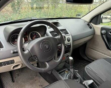 Сірий Рено Меган, об'ємом двигуна 1.6 л та пробігом 340 тис. км за 3500 $, фото 8 на Automoto.ua