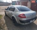 Сірий Рено Меган, об'ємом двигуна 1.6 л та пробігом 280 тис. км за 4400 $, фото 7 на Automoto.ua