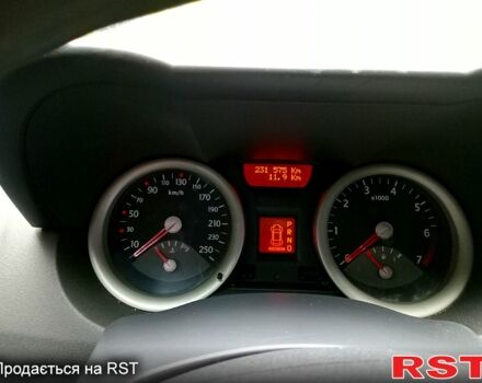 Серый Рено Меган, объемом двигателя 1.6 л и пробегом 231 тыс. км за 4000 $, фото 6 на Automoto.ua