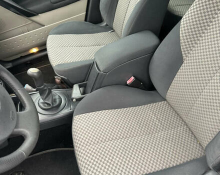 Серый Рено Меган, объемом двигателя 1.6 л и пробегом 208 тыс. км за 4999 $, фото 13 на Automoto.ua