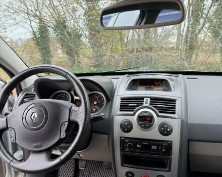 Сірий Рено Меган, об'ємом двигуна 1.6 л та пробігом 340 тис. км за 3500 $, фото 9 на Automoto.ua