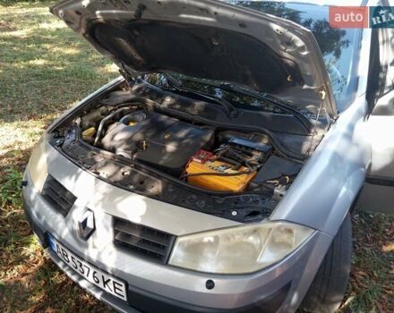 Серый Рено Меган, объемом двигателя 1.46 л и пробегом 400 тыс. км за 4100 $, фото 3 на Automoto.ua