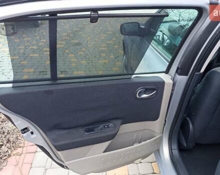 Серый Рено Меган, объемом двигателя 1.6 л и пробегом 243 тыс. км за 4700 $, фото 16 на Automoto.ua