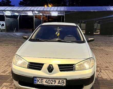 Сірий Рено Меган, об'ємом двигуна 1.4 л та пробігом 220 тис. км за 3800 $, фото 2 на Automoto.ua
