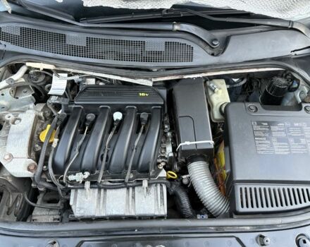 Серый Рено Меган, объемом двигателя 1.4 л и пробегом 350 тыс. км за 3900 $, фото 20 на Automoto.ua