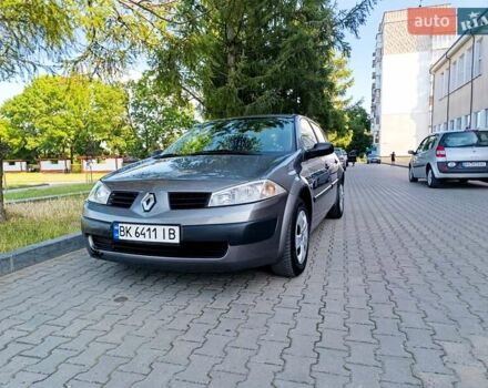 Серый Рено Меган, объемом двигателя 1.6 л и пробегом 272 тыс. км за 3799 $, фото 2 на Automoto.ua
