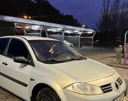 Сірий Рено Меган, об'ємом двигуна 1.4 л та пробігом 220 тис. км за 4400 $, фото 6 на Automoto.ua