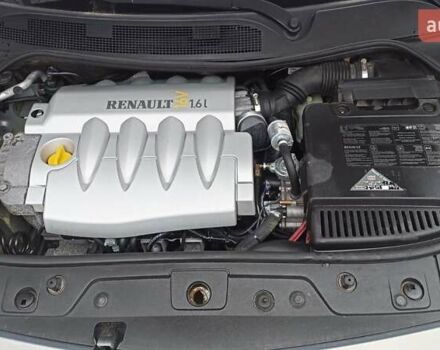 Серый Рено Меган, объемом двигателя 1.6 л и пробегом 243 тыс. км за 4700 $, фото 37 на Automoto.ua