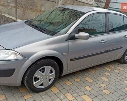 Серый Рено Меган, объемом двигателя 1.6 л и пробегом 243 тыс. км за 4700 $, фото 2 на Automoto.ua