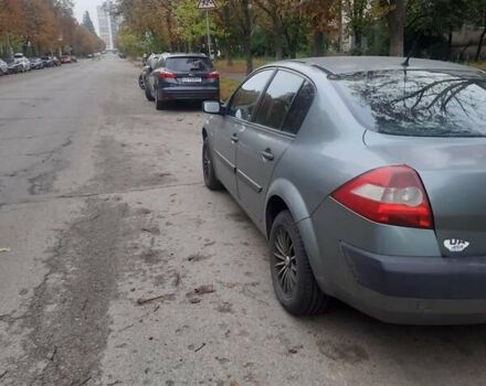 Серый Рено Меган, объемом двигателя 1.6 л и пробегом 311 тыс. км за 3800 $, фото 2 на Automoto.ua