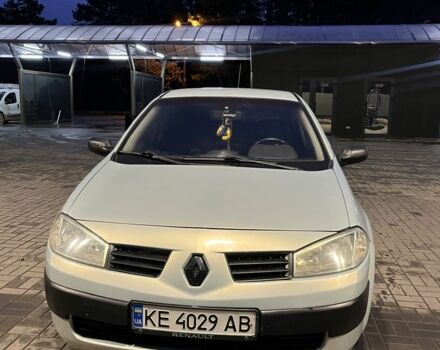 Серый Рено Меган, объемом двигателя 1.4 л и пробегом 220 тыс. км за 3900 $, фото 1 на Automoto.ua