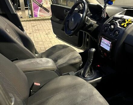 Сірий Рено Меган, об'ємом двигуна 1.4 л та пробігом 220 тис. км за 3800 $, фото 7 на Automoto.ua