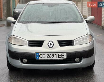 Серый Рено Меган, объемом двигателя 1.6 л и пробегом 240 тыс. км за 3600 $, фото 5 на Automoto.ua