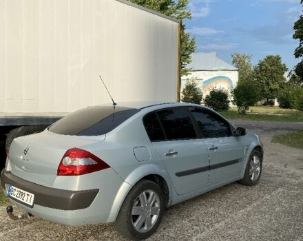 Серый Рено Меган, объемом двигателя 2 л и пробегом 143 тыс. км за 4500 $, фото 2 на Automoto.ua