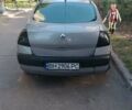 Сірий Рено Меган, об'ємом двигуна 1.6 л та пробігом 213 тис. км за 4700 $, фото 2 на Automoto.ua