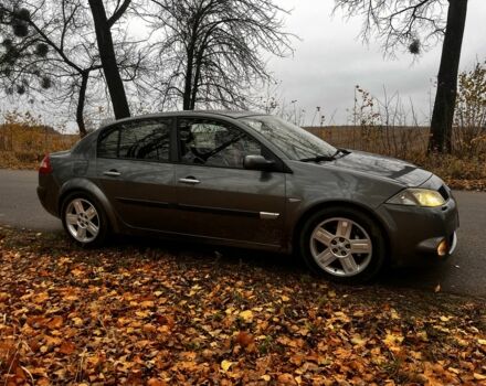 Серый Рено Меган, объемом двигателя 1.4 л и пробегом 216 тыс. км за 6500 $, фото 1 на Automoto.ua