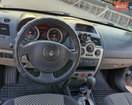 Сірий Рено Меган, об'ємом двигуна 1.6 л та пробігом 258 тис. км за 4550 $, фото 3 на Automoto.ua