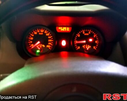 Сірий Рено Меган, об'ємом двигуна 1.6 л та пробігом 0 тис. км за 3000 $, фото 4 на Automoto.ua