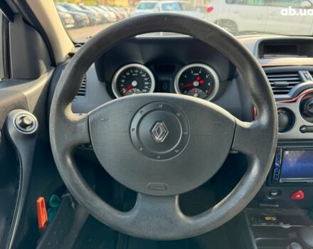 Серый Рено Меган, объемом двигателя 1.6 л и пробегом 132 тыс. км за 4780 $, фото 24 на Automoto.ua