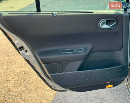 Серый Рено Меган, объемом двигателя 1.6 л и пробегом 132 тыс. км за 4780 $, фото 14 на Automoto.ua