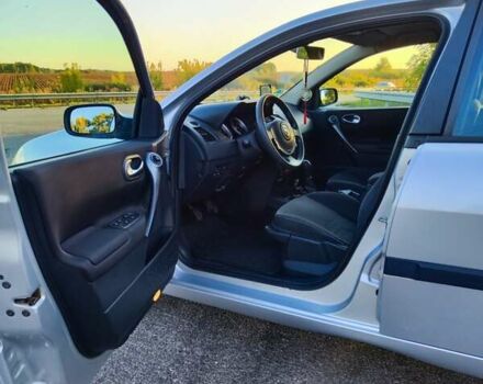 Серый Рено Меган, объемом двигателя 1.6 л и пробегом 174 тыс. км за 5500 $, фото 12 на Automoto.ua